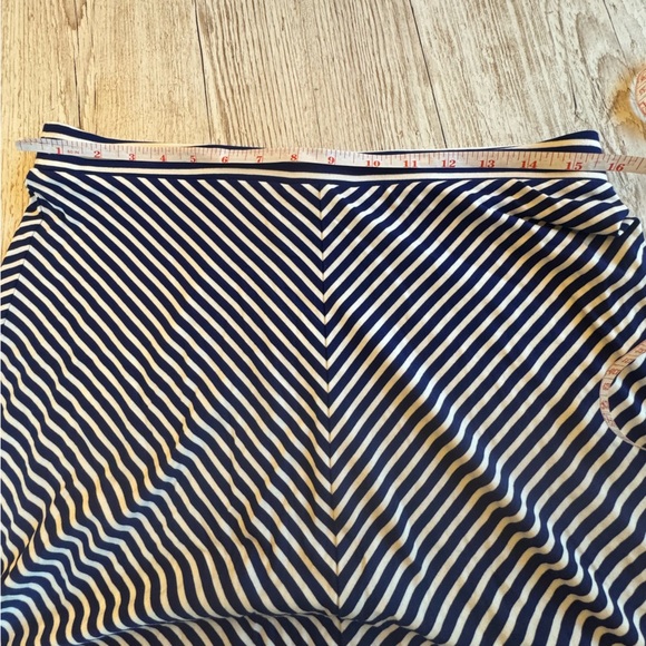 NWT LOFT Navy & White Striped Maxi Skirt M - Picture 9 of 9